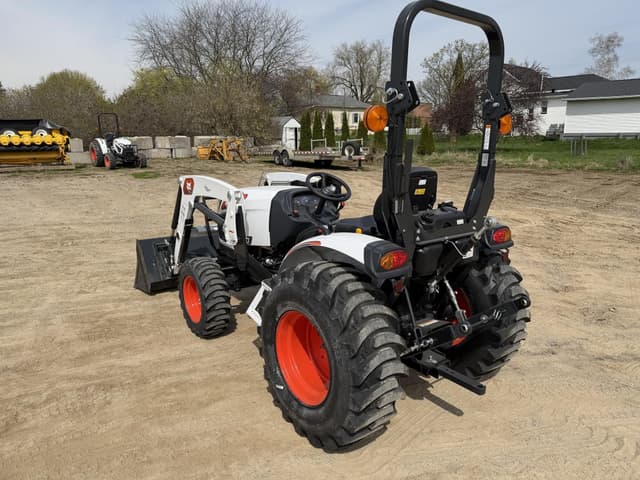 Image of Bobcat CT2040 equipment image 2
