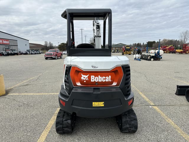 Image of Bobcat E32 equipment image 3