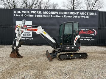 Main image Bobcat E35