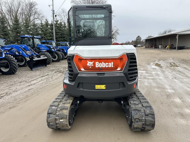 Image of Bobcat E55R2 equipment image 3