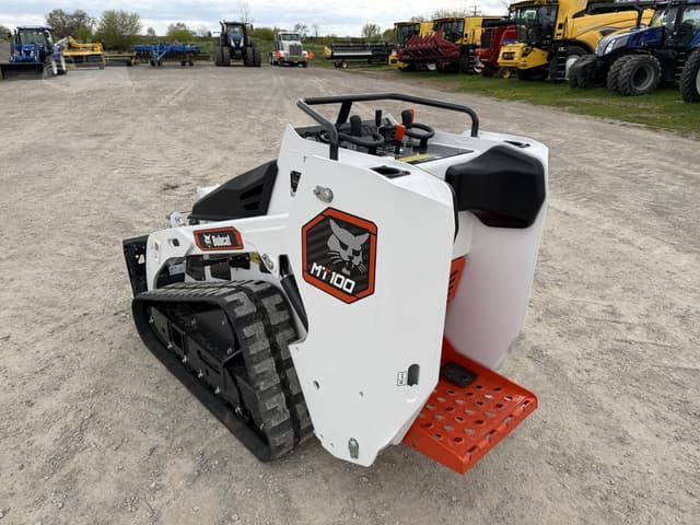 Image of Bobcat MT100 equipment image 2