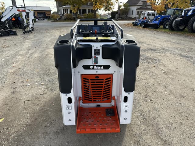 Image of Bobcat MT120 equipment image 3