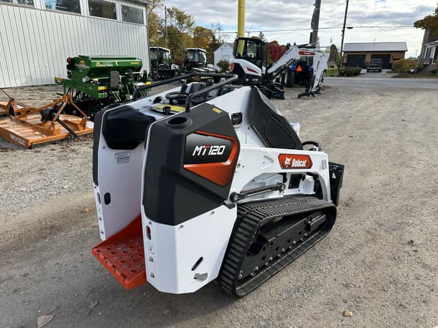 Image of Bobcat MT120 equipment image 2