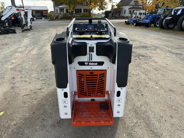 Image of Bobcat MT120 equipment image 3