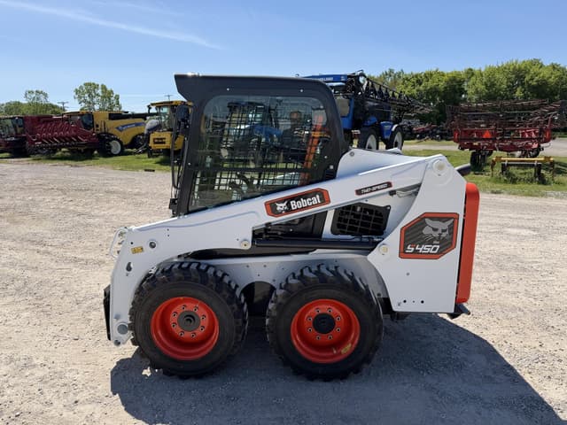 Image of Bobcat S450 equipment image 1