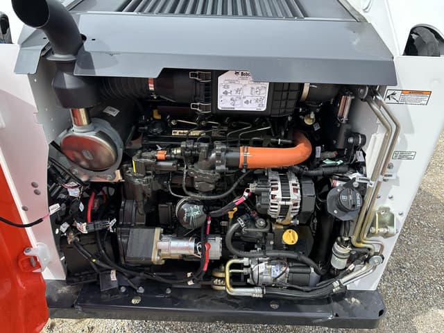 Image of Bobcat S510 equipment image 4