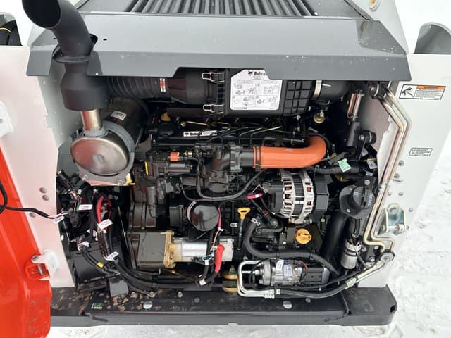 Image of Bobcat S510 equipment image 4