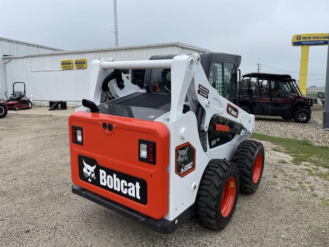 Image of Bobcat S590 equipment image 4