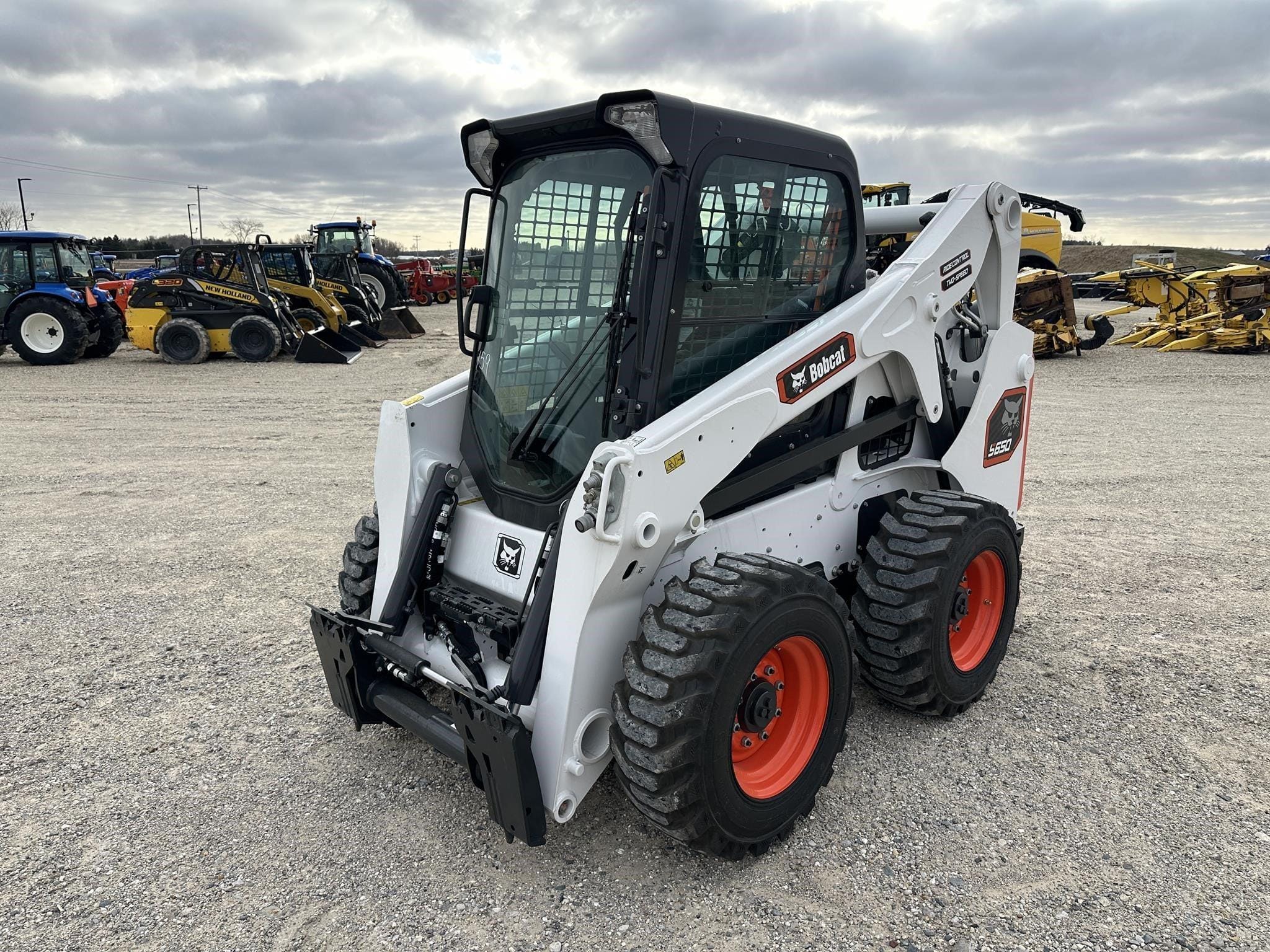 2026 Bobcat S650 Equipment Image0