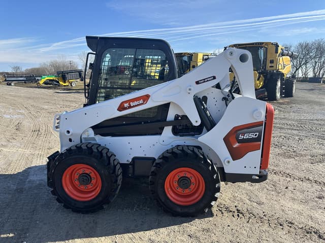 Image of Bobcat S650 equipment image 1