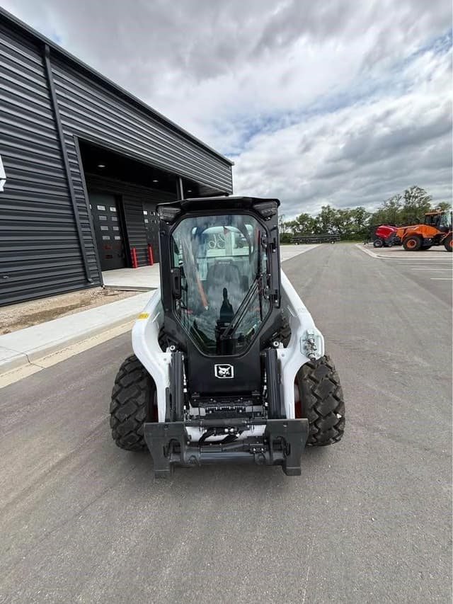 Image of Bobcat S76 equipment image 1