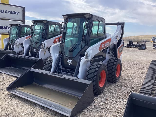 Image of Bobcat S76 equipment image 1