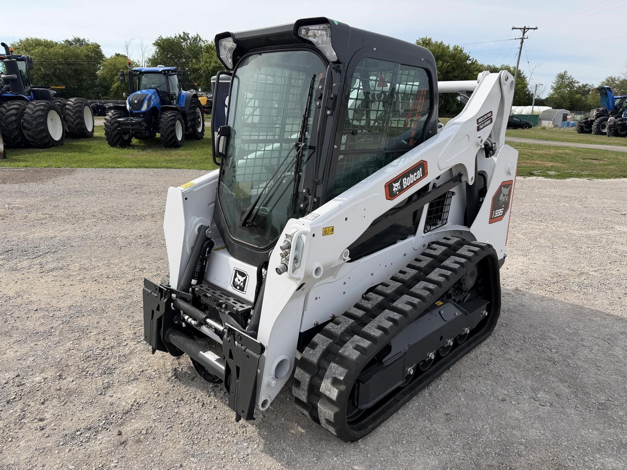 2026 Bobcat T595 Equipment Image0