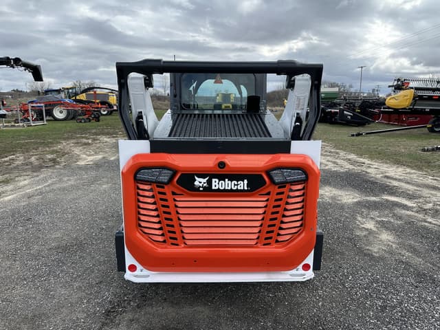 Image of Bobcat T66 equipment image 3