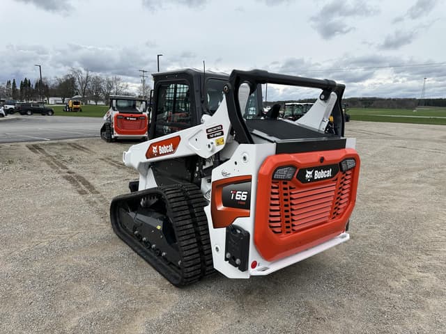 Image of Bobcat T66 equipment image 2