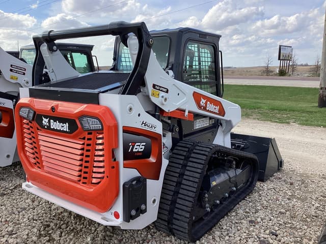 Image of Bobcat T66 equipment image 4