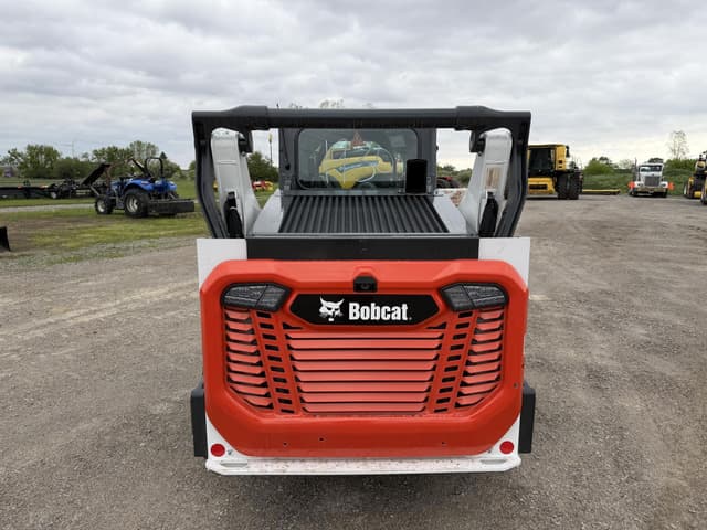 Image of Bobcat T66 equipment image 3