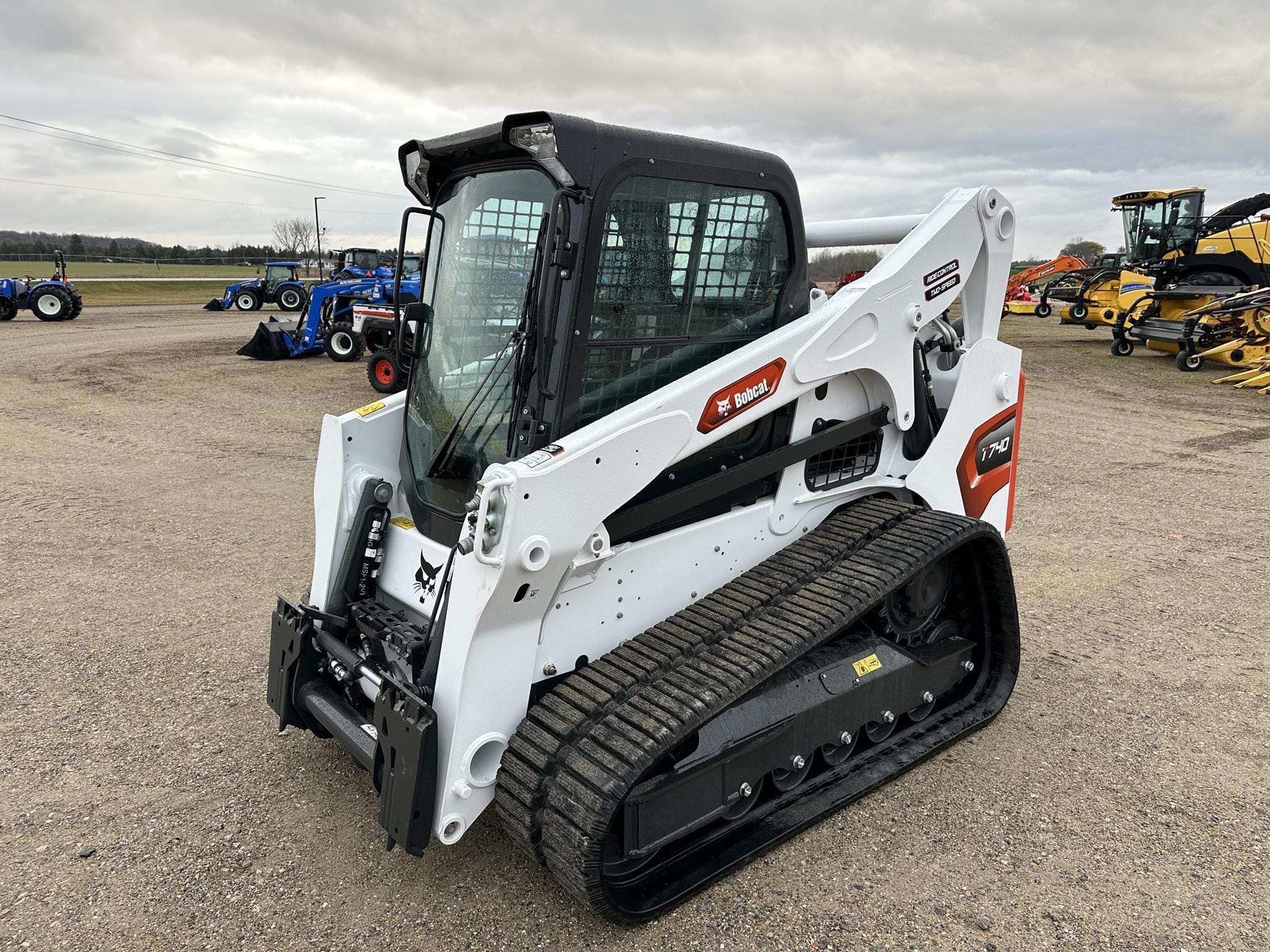 2026 Bobcat T740 Equipment Image0
