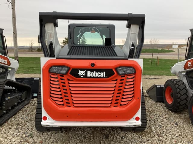 Image of Bobcat T76 equipment image 3