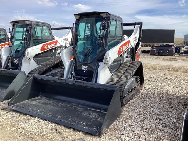 Image of Bobcat T76 equipment image 2