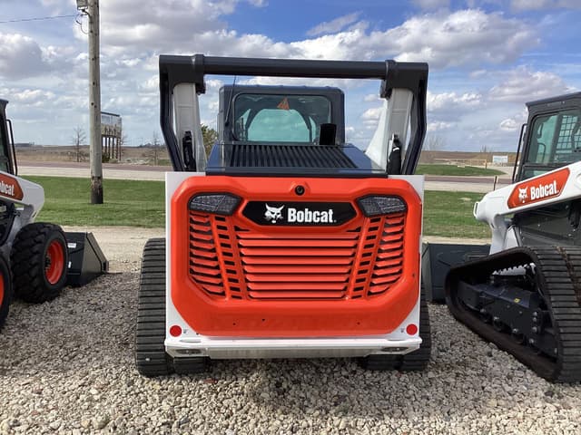 Image of Bobcat T76 equipment image 4