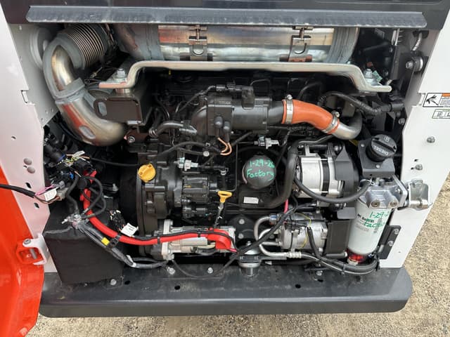 Image of Bobcat T770 equipment image 4