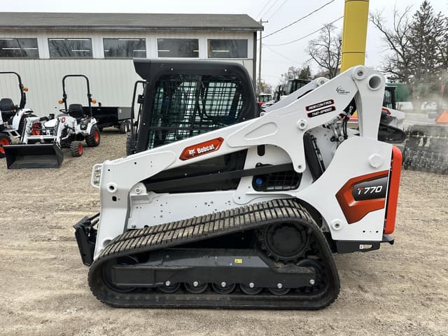 Image of Bobcat T770 equipment image 1