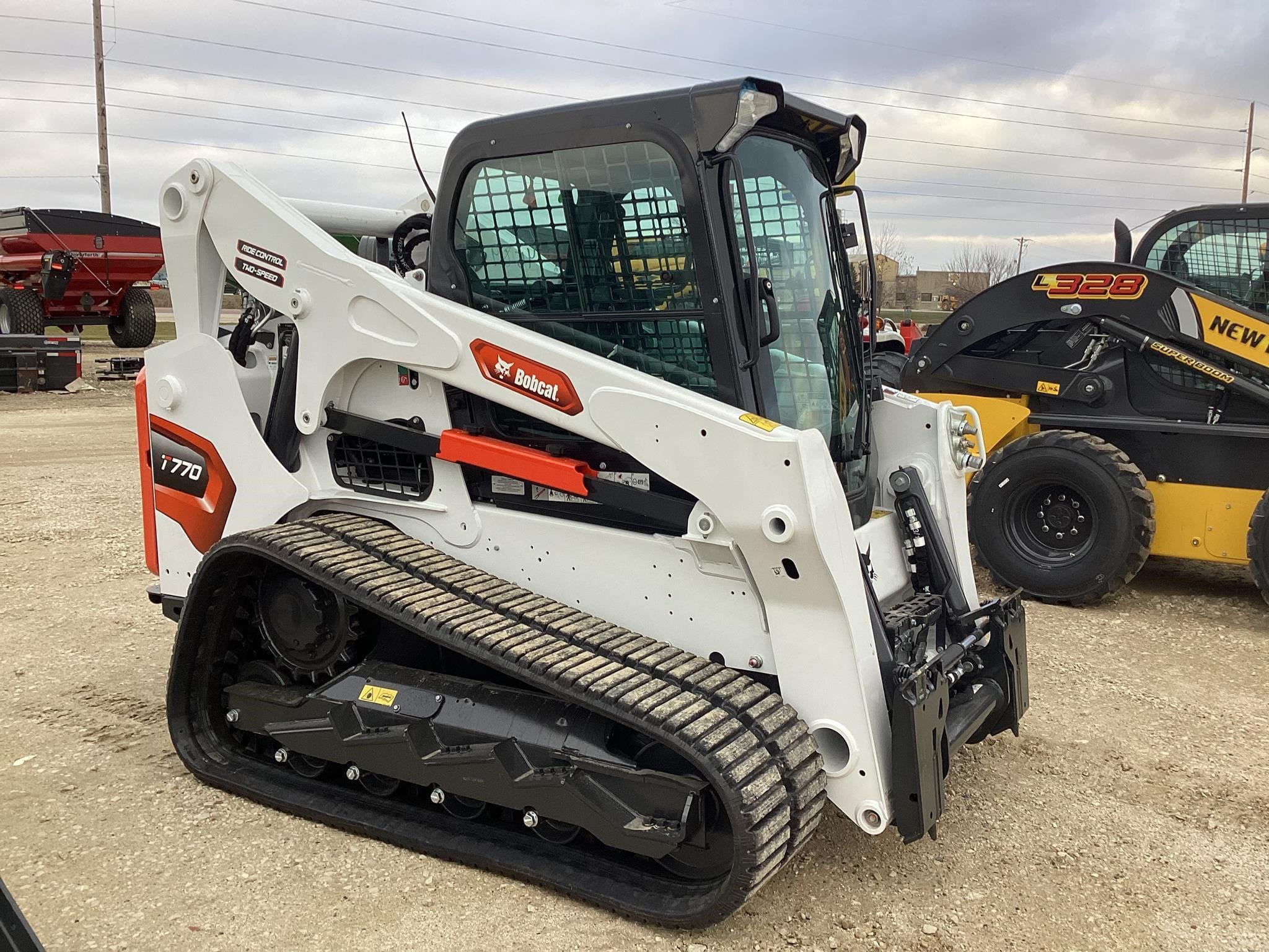 2026 Bobcat T770 Equipment Image0