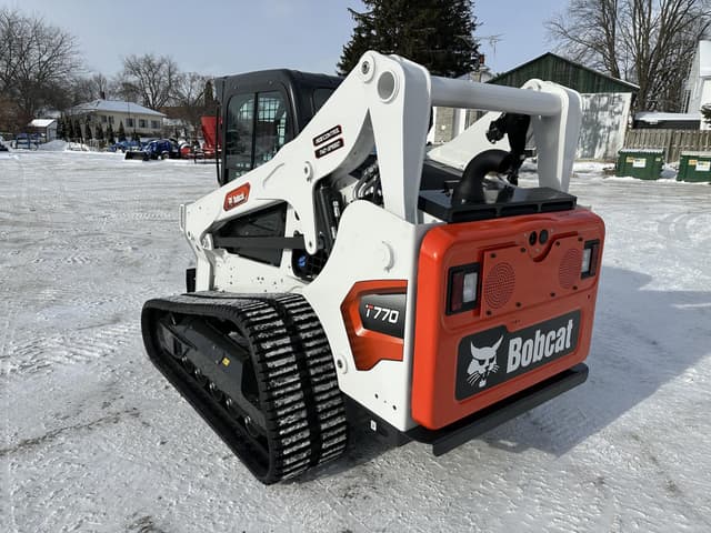 Image of Bobcat T770 equipment image 2