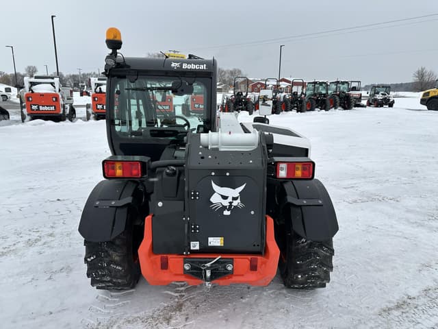 Image of Bobcat TL519 equipment image 3