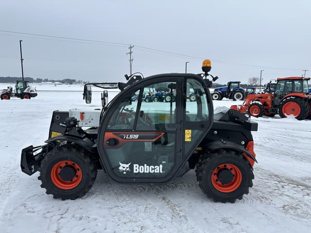 Image of Bobcat TL519 equipment image 1