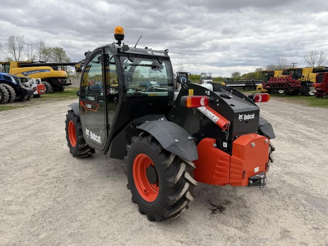 Image of Bobcat TL623 equipment image 2