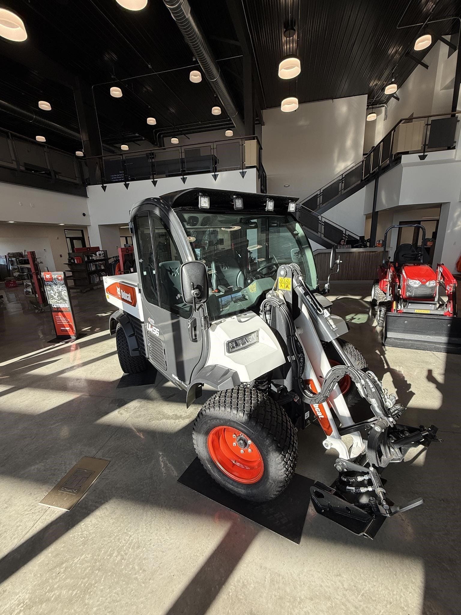 2026 Bobcat UW56 Equipment Image0