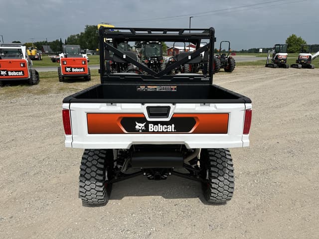Image of Bobcat UV34 equipment image 3