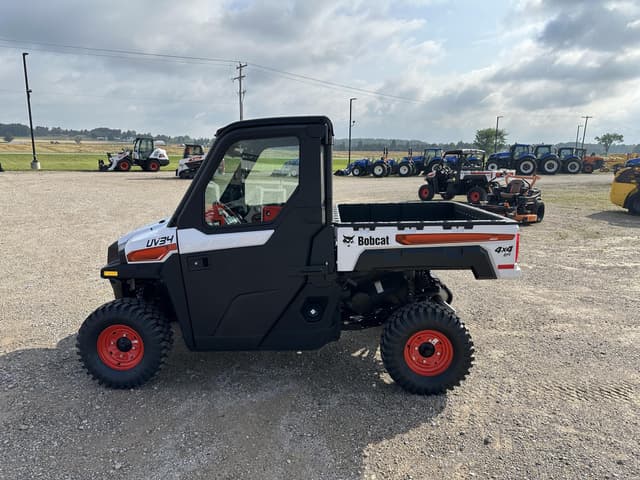 Image of Bobcat UV34 equipment image 1