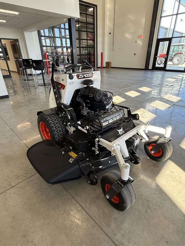 Image of Bobcat ZS4000 equipment image 2
