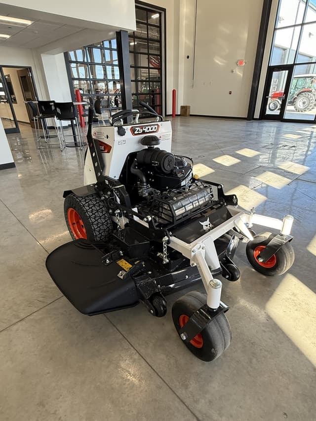 Image of Bobcat ZS4000 equipment image 2