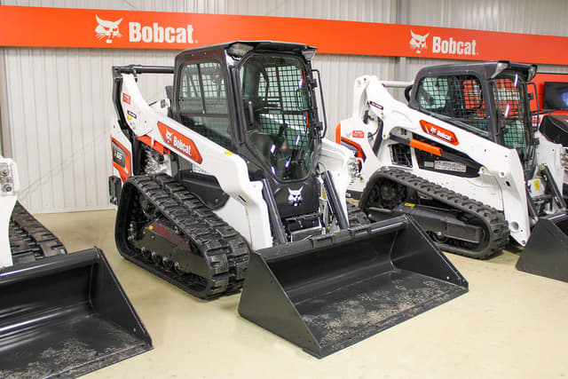 Image of Bobcat T66 equipment image 2
