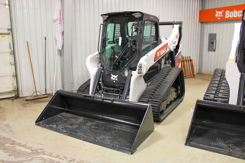 2026 Bobcat T76 Equipment Image0