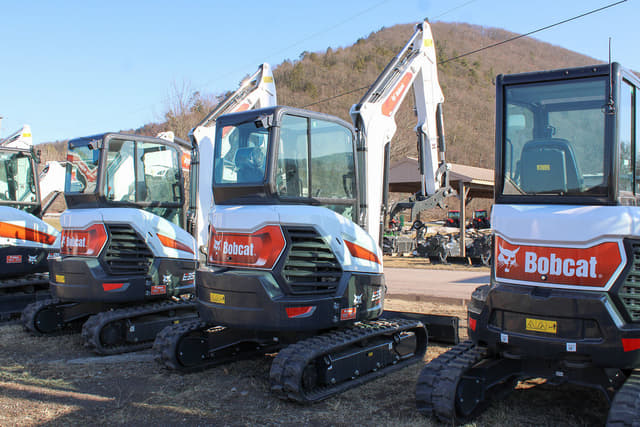 Image of Bobcat E35 equipment image 4
