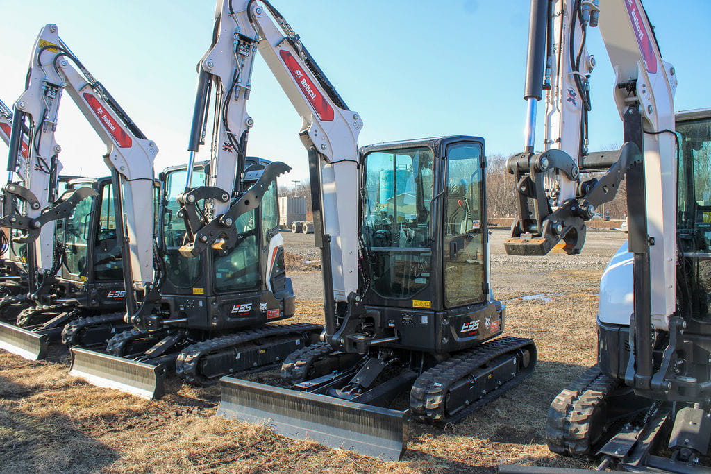 2026 Bobcat E35 Equipment Image0