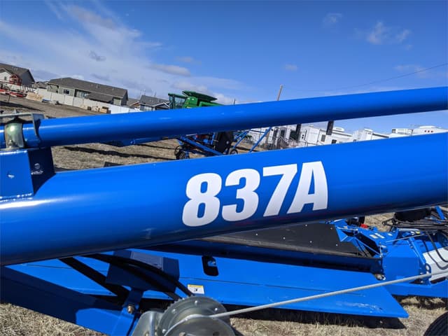 Image of Brandt 837 equipment image 3