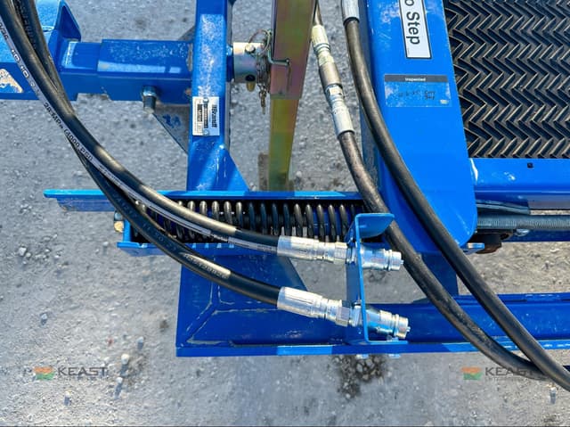 Image of Brandt GrainDeck equipment image 4