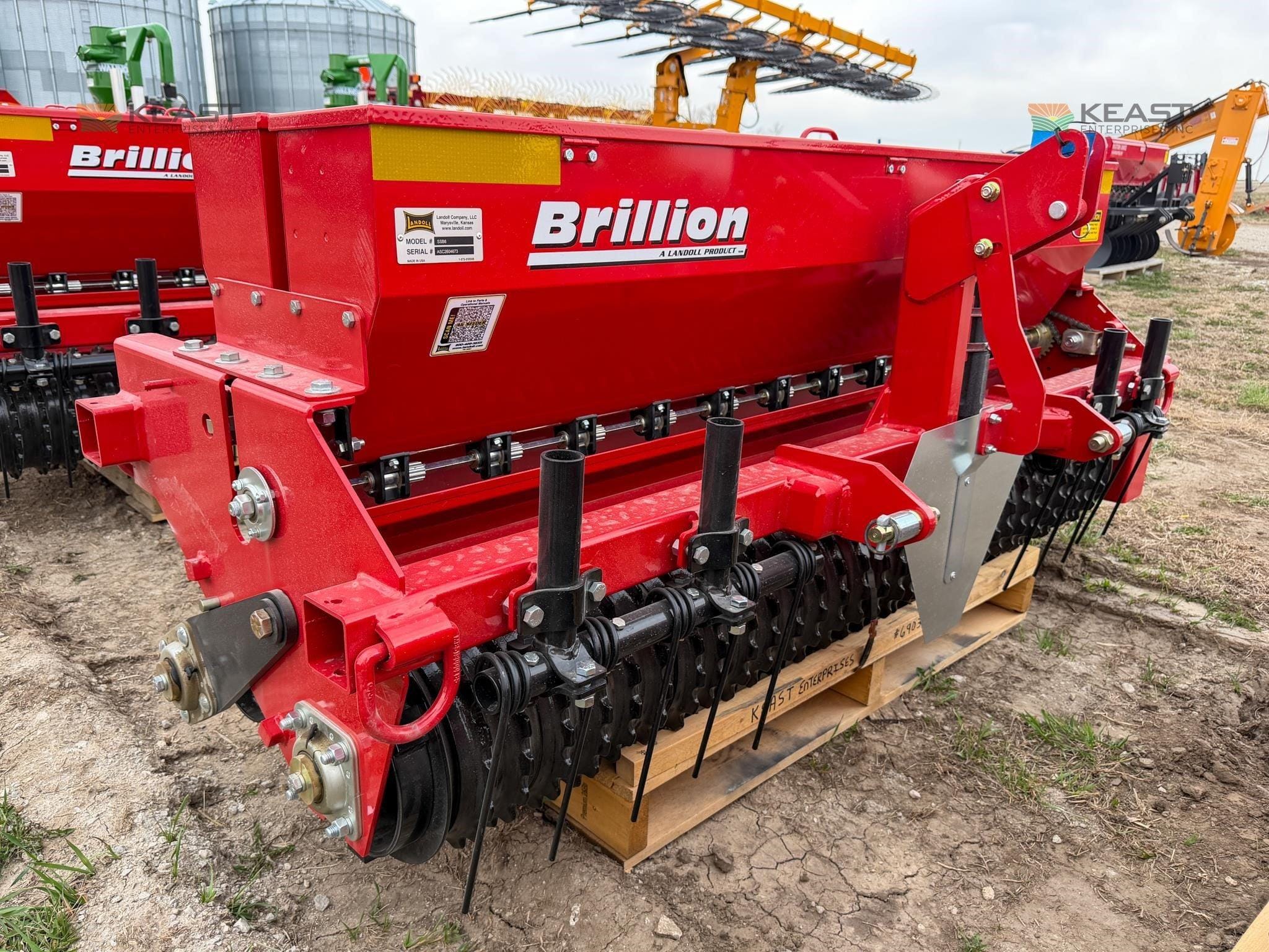 2026 Brillion Sure Stand Equipment Image0