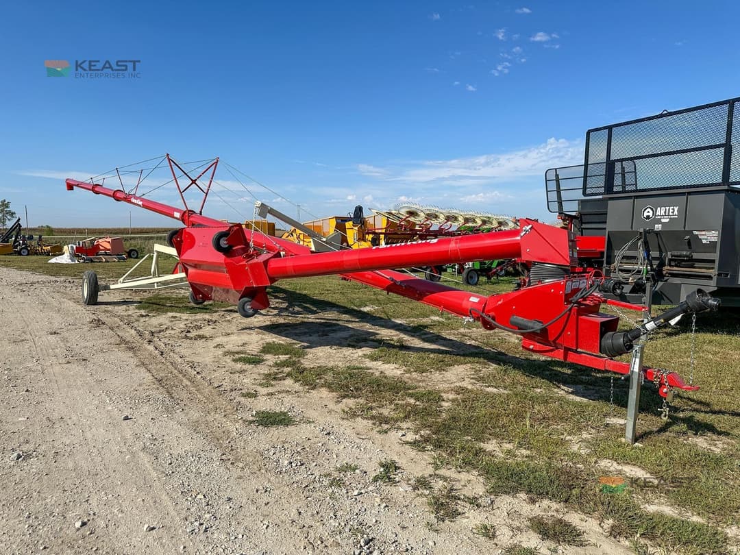 Image of Buhler Farm King Y1080 Primary image