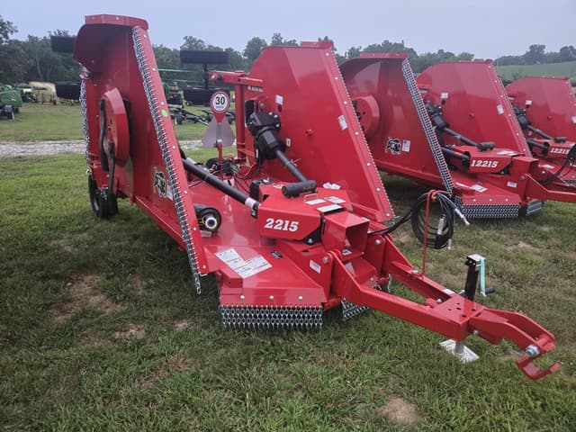 Image of Bush Hog 2215 equipment image 2