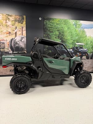 2026 Can-Am Maverick 1000R Image