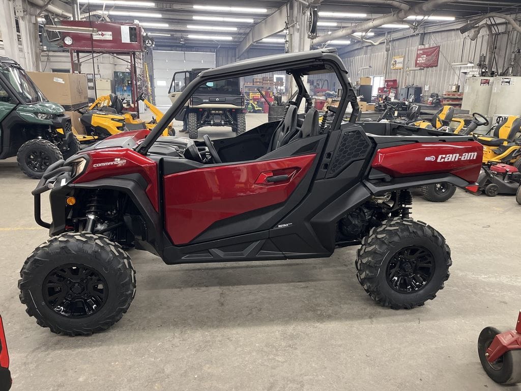 Main image Can-Am Commander 1000R XT