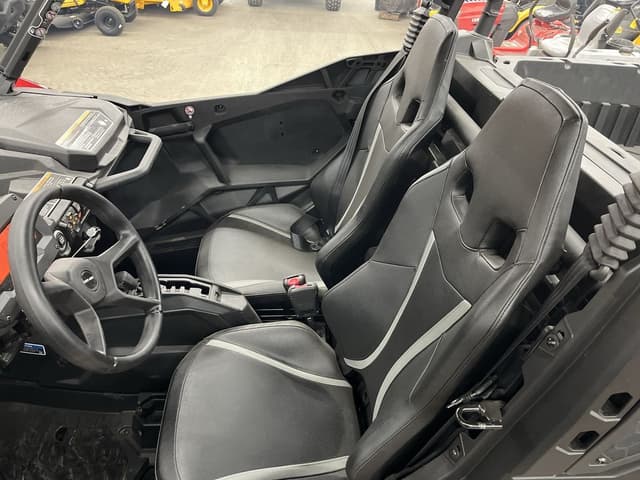 Image of Can-Am Commander 1000R XT equipment image 3