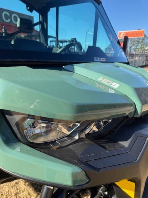 Image of Can-Am Defender HD9 equipment image 2